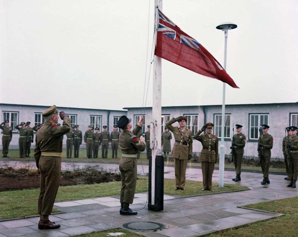 Canadian-flag--old-one-down--15-Feb-1965