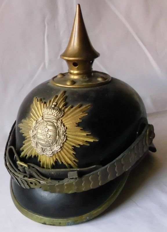 Seltene-Original-Pickelhaube-Sachsen-Inf