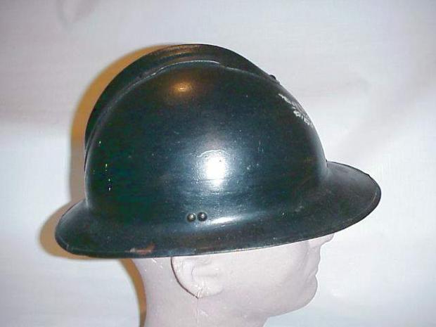 Dutch Pol helmet side.JPG