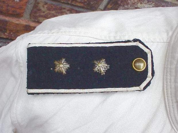 Japanese Police shoulder board.JPG