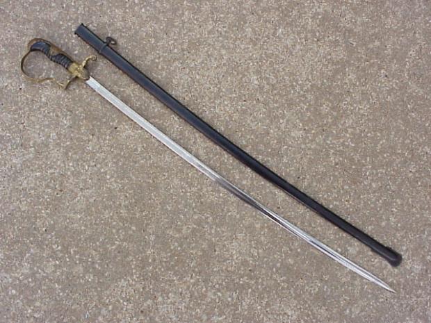 Dove hilt etched sword.JPG