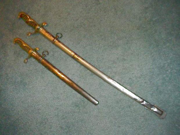 Japanese police sword &amp; dagger.JPG