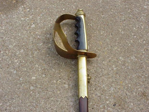 PAI WA sword hilt 2.JPG