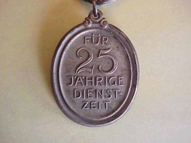 Bav FW medal 25.JPG
