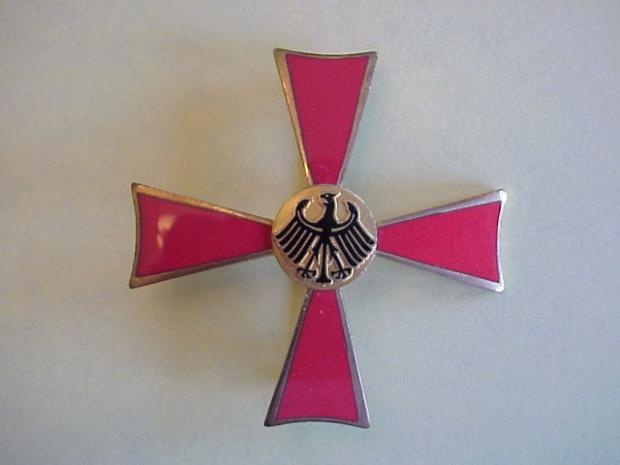 Bund cross 1.JPG