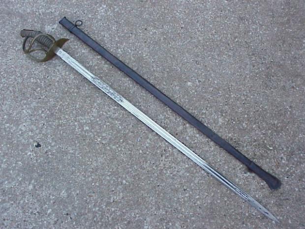 Bav Curiassier sword.JPG