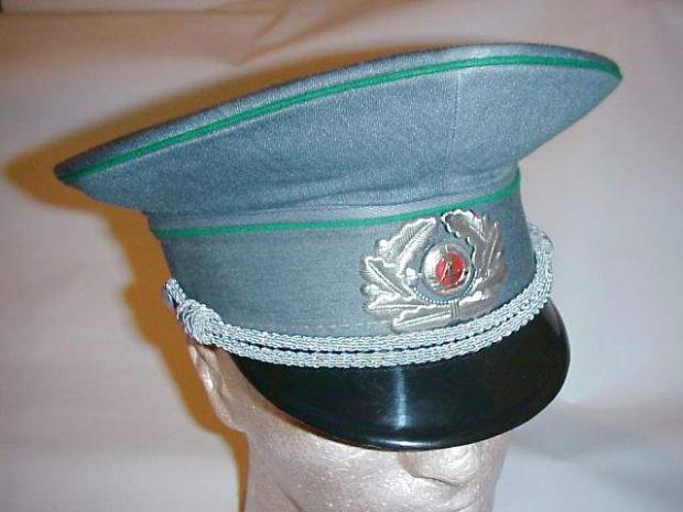 DDR Zoll Off summer peaked cap.JPG