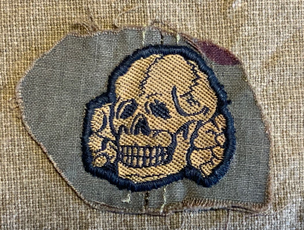 Opinions on this skull patch tr badges insignia world militaria