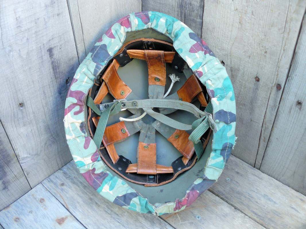 Spanish Model Z42/79 Helmet SPAIN World Militaria Forum