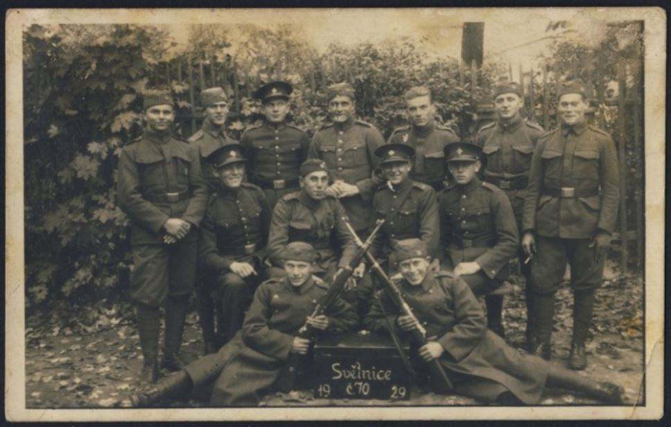 1908320514_Czechoslevakian1930--102.JPG.adcd33ed098c260bb86476576cbd5af9.JPG