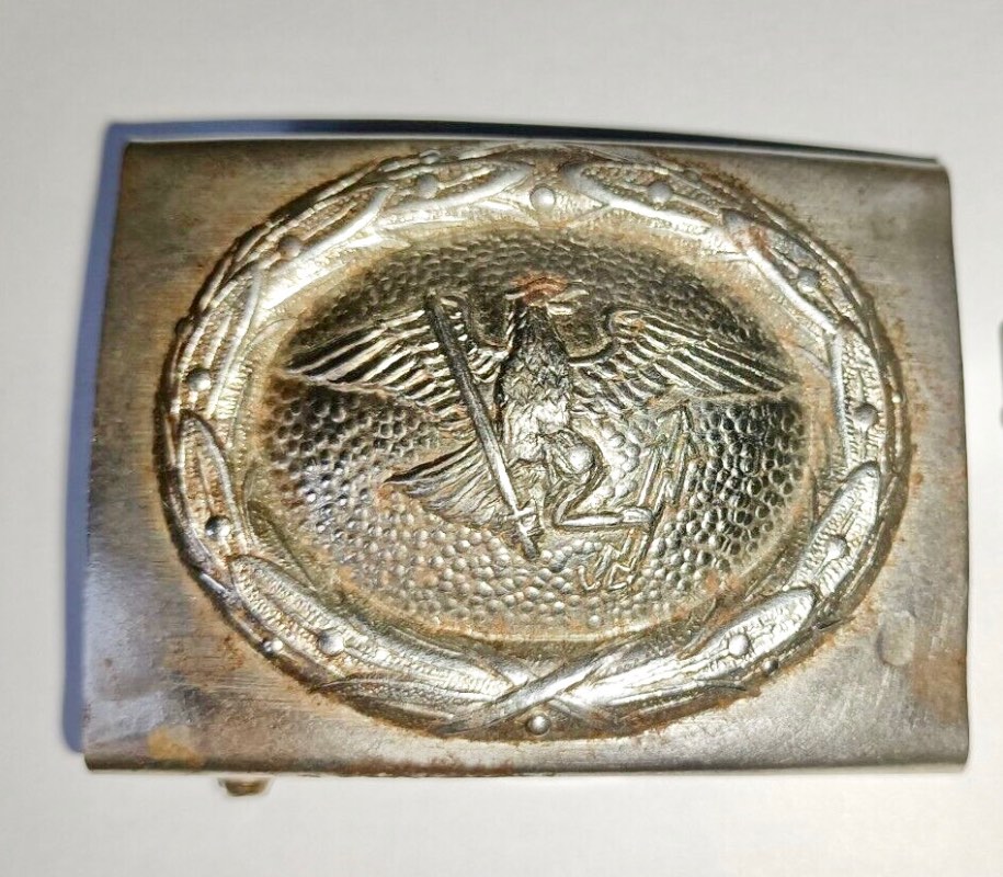 Identify WW2 German Buckle? = REPRO - TR BELT BUCKLES - World Militaria - How To Identify A Fake Ww2 German Belt Buckle