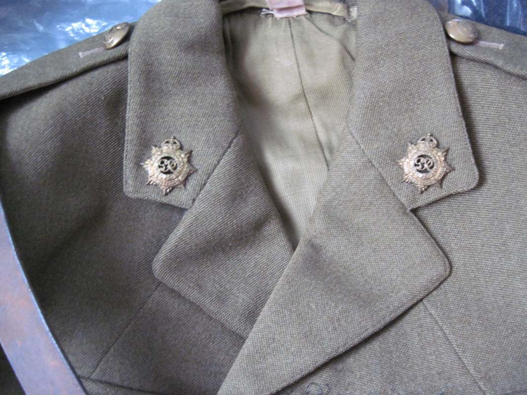 WW2 RASC Officer Collars? - Uniforms, Insignia, Equipment & Medals ...