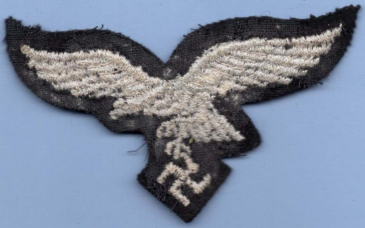 Luftwaffe Eagle aunthenticty? - TR BADGES &amp; INSIGNIA - World Militaria ...