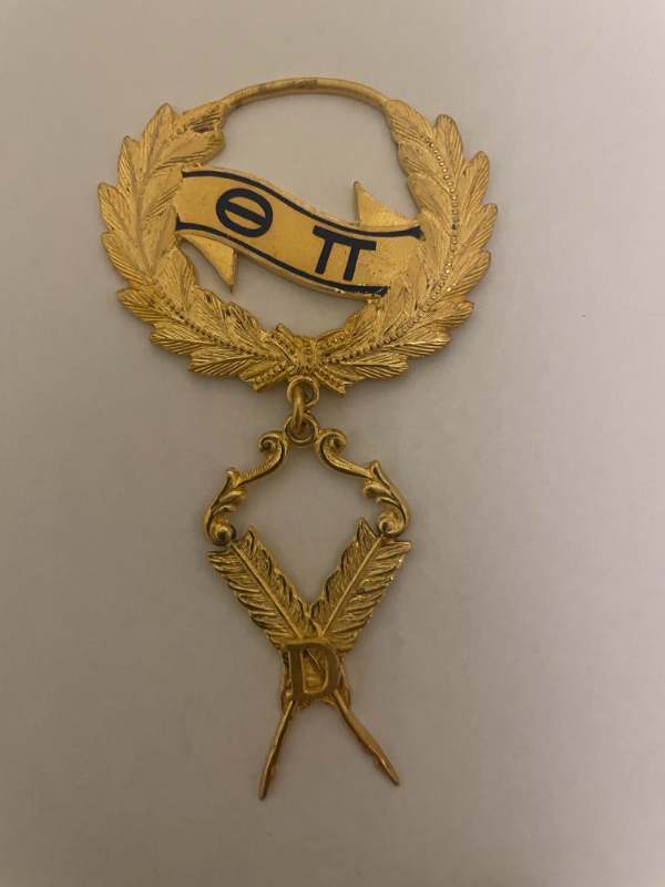 Cannot identify this medal ?? - CAN YOU IDENTIFY THIS? - World ...