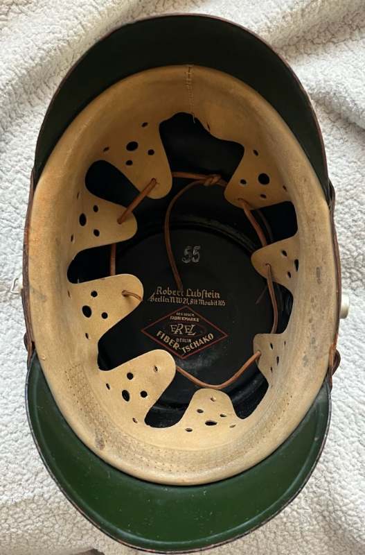 PoliceShako.jpg.05ce9f36523ed188e973d54587652ac2.jpg
