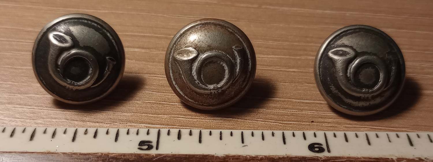 SpanishAmericanWarSpanishInfantrypocketbutton(2).jpg.07b6a95cd9af56a9de0db3a1fd2f09d5.jpg